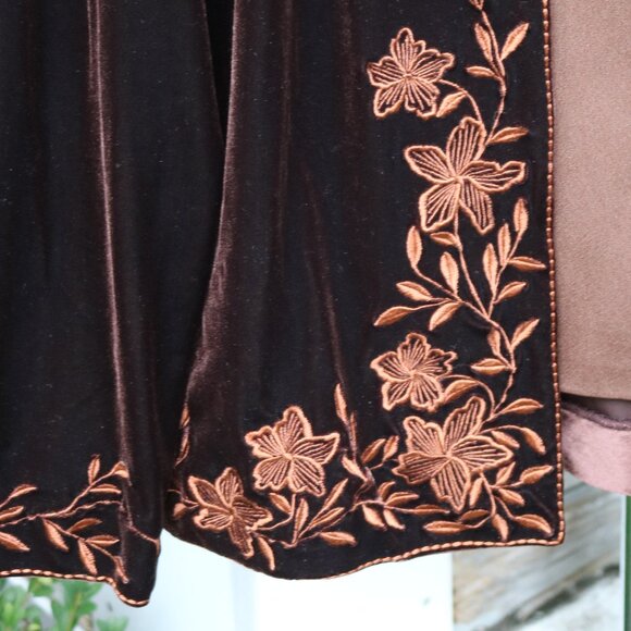 Coldwater Creek Brown Embroidered Velvet Jacket w Bronze Satin Tank Top SET Sz 6 - Picture 3 of 7